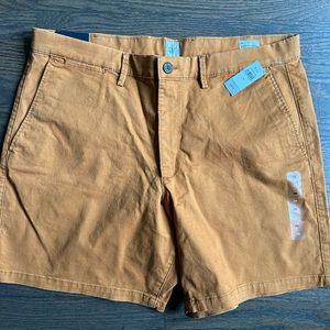 Brand new GAP khaki shorts